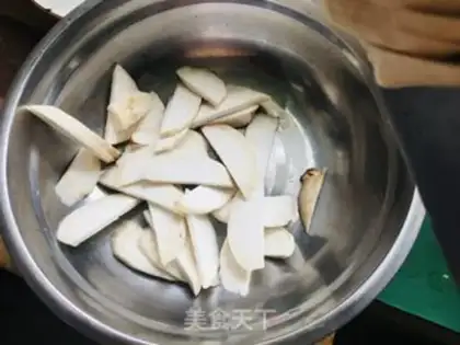 Make Pumpkin, fried chicken step 1