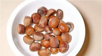 Make Homemade sugared chestnuts step 0