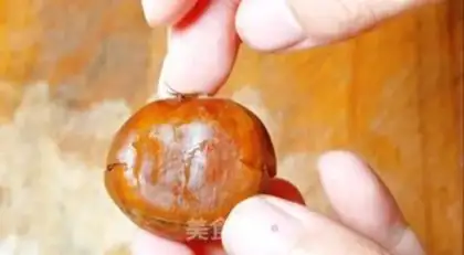 Make Homemade sugared chestnuts step 4