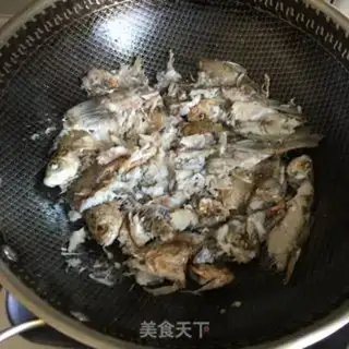 Make Tofu soup step 1