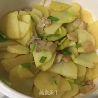 Make Five bouquets with potatoes step 9