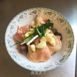 Make A mushroom stew pigeon step 5