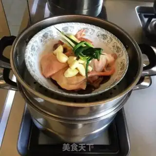 Make A mushroom stew pigeon step 6