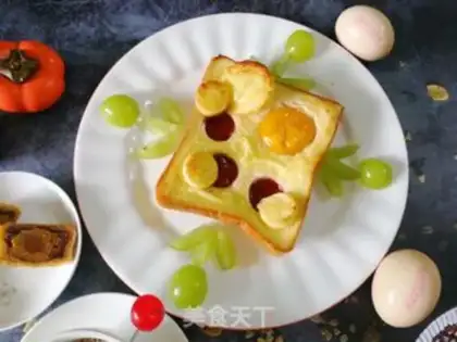 Make Pie egg toast breakfast step 4