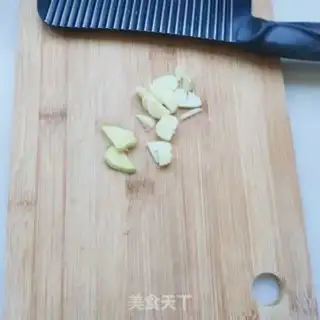 Make Rop water for noodles step 0
