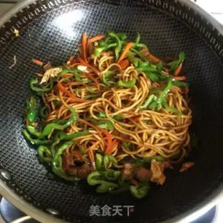 Make Pepper sauce noodles step 10
