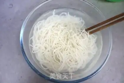 Make Onion noodles step 6