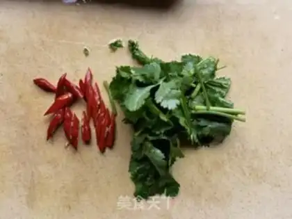 Make Onion wood and sea cucumber step 5