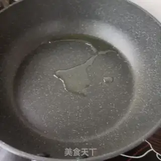 Make The peanuts burn the tail step 3