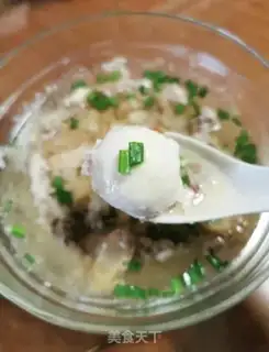 Make Western cucumber egg gravy step 7