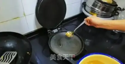 Make Gold sandwich step 2