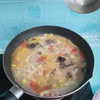 Make Sour spicy soup step 11