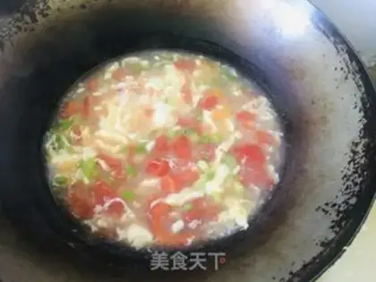 Make Ketchup egg soup step 5