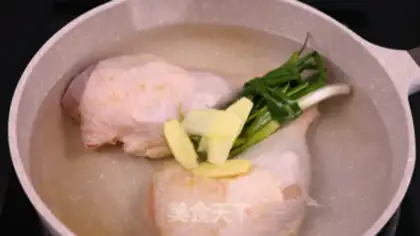 Make Spicy hands tore chickens step 2