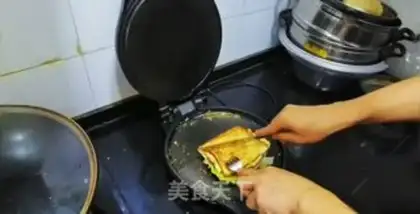 Make Gold sandwich step 12