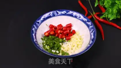 Make Spicy hands tore chickens step 5