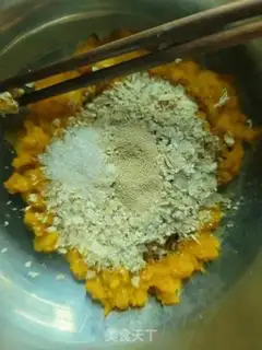 Make Pumpkin buns step 5
