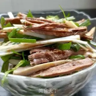Make Fresh onions with ripe meat step 9