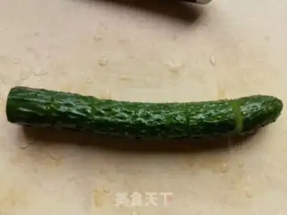 Make cucumber mollusk step 0