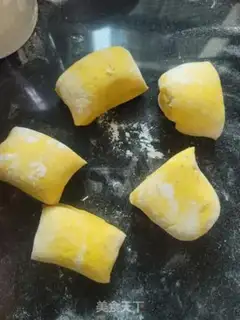 Make Pumpkin buns step 10