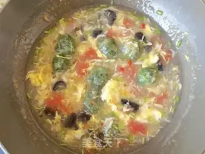 Make Shrimp skinball egg soup step 12