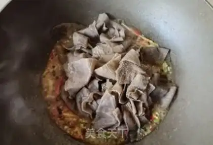 Make Garlic chili sauce step 10