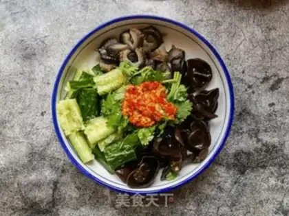 Make cucumber mollusk step 6