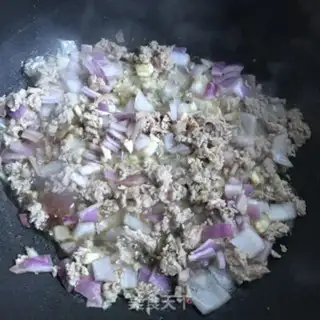 Make Beef ketchup pasta step 7