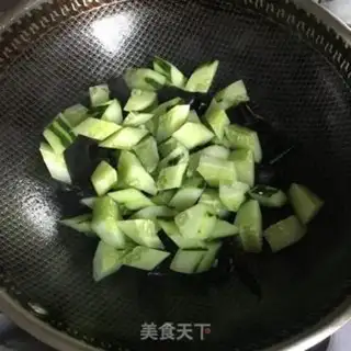 Make Wood and cucumber step 2