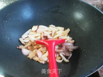 Make Five flowers, onions, beans step 7