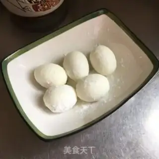 Make Tiger-skinned eggs, bouquets step 1