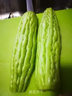 Make A cold, bitter melon step 0