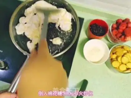 Make Snow souffle step 2
