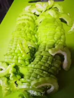 Make A cold, bitter melon step 2
