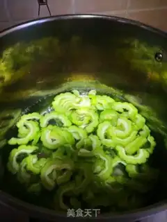 Make A cold, bitter melon step 3