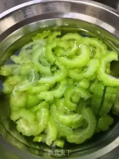 Make A cold, bitter melon step 4