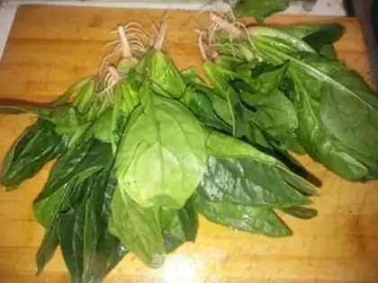 Make The spinach egg is covered step 0