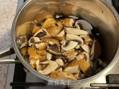 Make Fried steak and mushroom juice step 2
