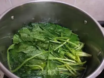 Make The spinach three-sip dumplings step 3