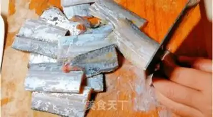 Make Red-fried fish step 0
