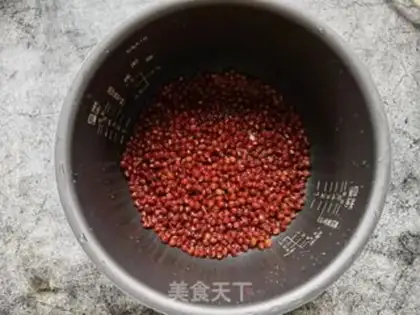 Make Cinnamon taco soup step 1