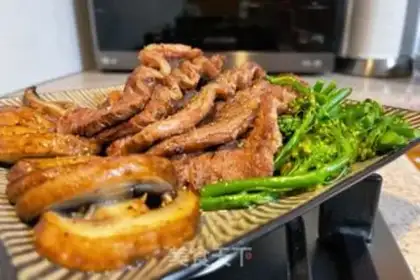 Make Fried steak and mushroom juice step 9