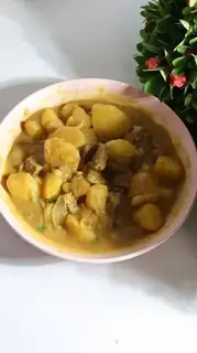 Make Curry beef and potatoes step 12