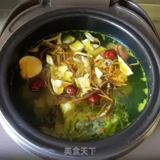 Make Seven fungus mushroom chicken soup step 3