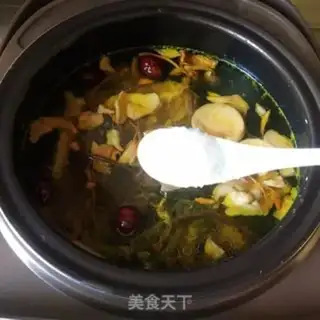 Make Seven fungus mushroom chicken soup step 4