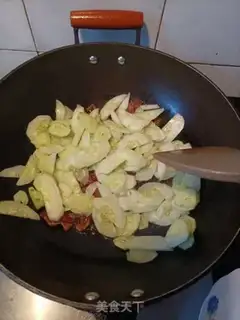 Make Sausage fried cucumbers step 4