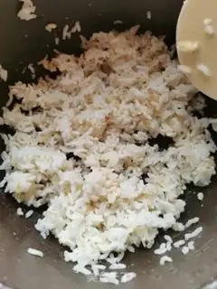 Make Fried gravy step 1