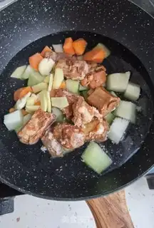 Make Pork soup step 1