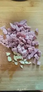 Make Sausage egg fried rice step 1