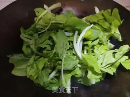 Make Scratch chili and cabbage step 0